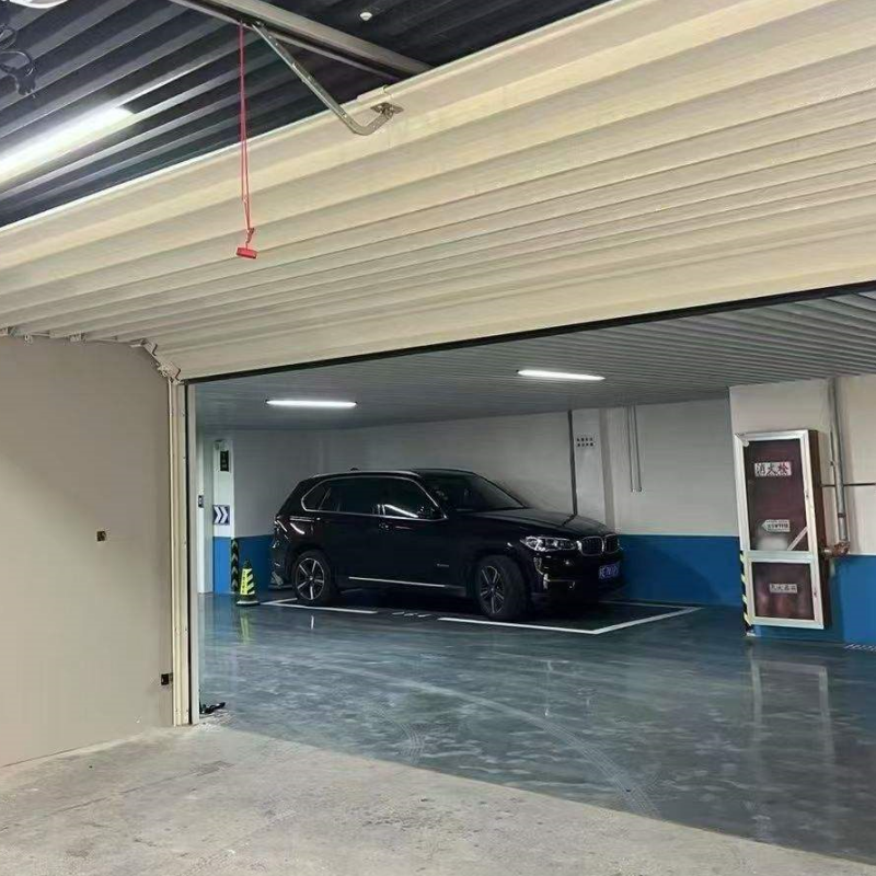 China Manufacture New Black Polycarbonate Aluminum Modern Full View Transparent Plexiglass Glass Garage Door